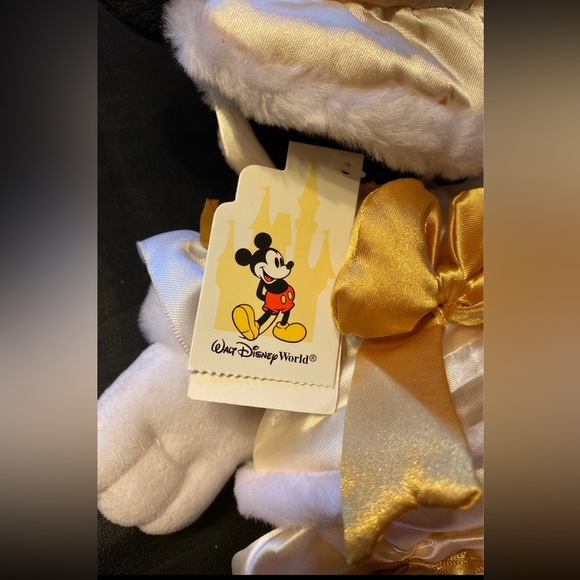 Disney Victorian Minnie Mouse Plush - Picture 4 of 10